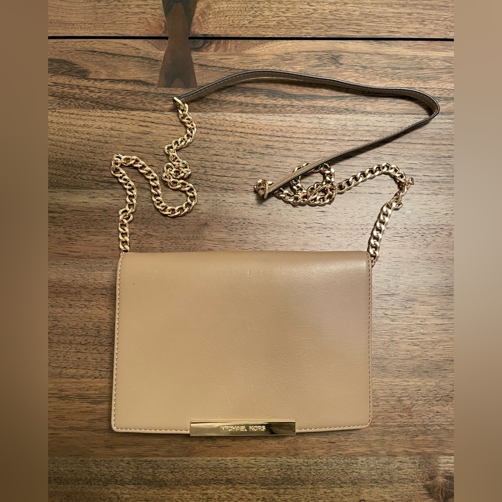 Michael Kors nude clutch